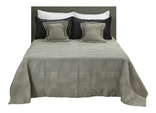 Imagen 1 de 6 de Cubrecama King Size + 2 Fundas Jacquard Oporto Oregon