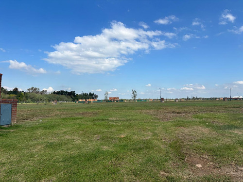 Lote Al Agua En Venta 731m² Noroeste - Barrio Riberas