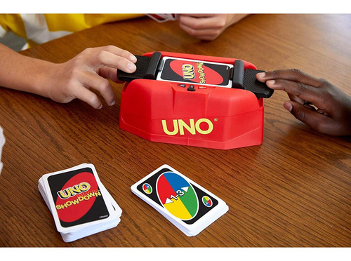 Familia de juegos de cartas Quickdraw Interactive Uno Showdow