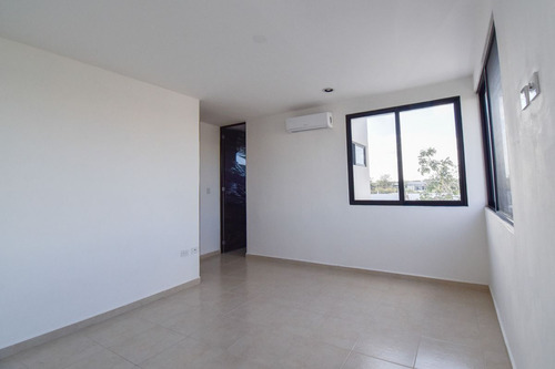Casa En Venta En Mérida, Privada Andres, Cumbres De Novonorte, Conkal