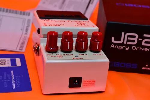 Pedal De Guitarra JHS Multi Efeito Angry Driver JB2 - Boss