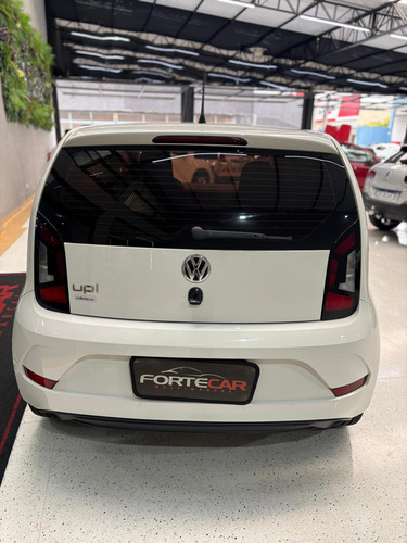 Volkswagen Up! up! take 1.0 Total Flex 12V 5p