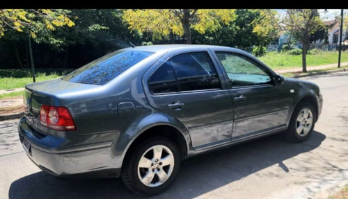 Volkswagen Bora 2.0 Trendline 115cv Tiptronic