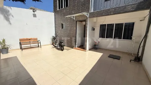 Venta De Casa Remodelada En Jardines De Morelos Secc. Flores