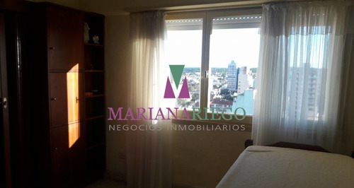 Departamento De 3 Ambientes A 2 Cuadras De La Playa. Miramar