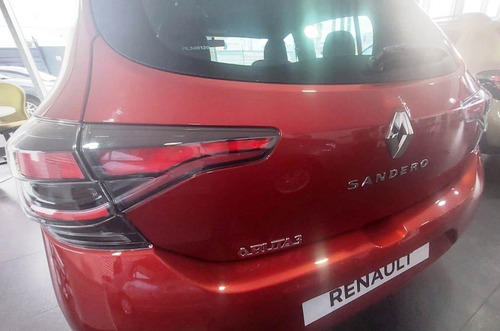 Imagen 4 de 25 de Renault Sandero Life Ft