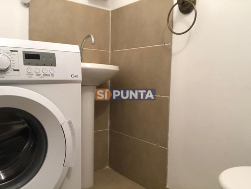Imagen 24 de 25 de Casa En Jardines De Cordoba - Punta Del Este