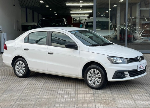 Imagen 13 de 14 de Volkswagen Voyage 1.6 Trenline 101cv 2017 Gnc