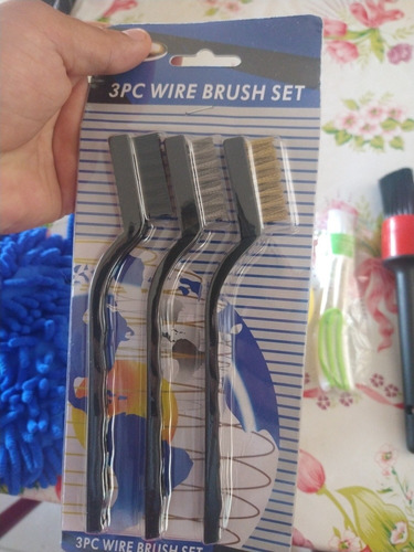 Imagem 5 de 5 de Kit Limpeza Automotivo