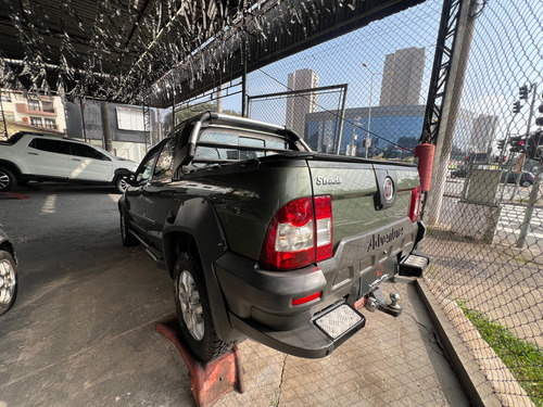 Fiat Strada 1.8 16v Adventure Cab. Dupla Flex Dualogic 2p
