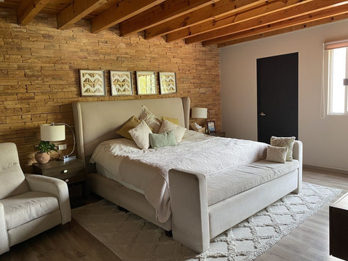 Casa En Renta En Huertas La Joya Queretaro, Con Alberca Y 4 Recamaras.