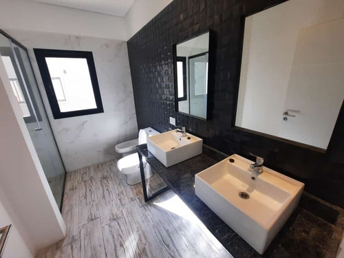 Imagen 13 de 16 de Casa En Venta San Ramon Pilar Del Este