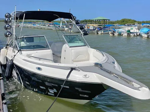 Lancha Robalo 227 Lv2727
