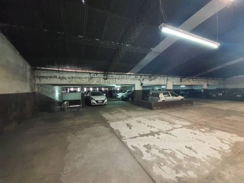 Imagen 20 de 28 de Excelente Cochera Doble En Venta En Obligado Y Mitre