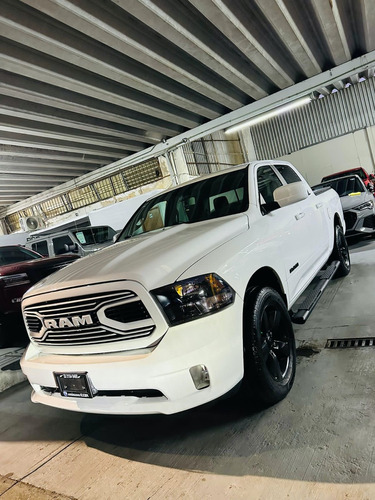 RAM Ram 5.7 Hemi Sport Crew Cab 4x4 At