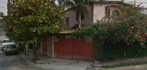 Casa Con Excelente Ubicacion Cerca De Universidad Tecmilenio