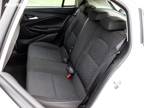 Imagen 13 de 25 de Chevrolet Onix Lt 1.2 Extra Full | Permuta / Financia
