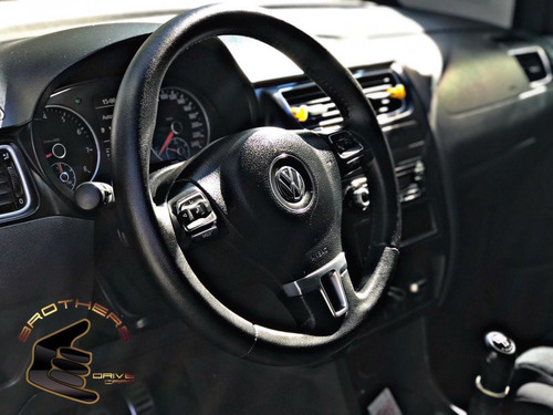 Volkswagen Crossfox 1.6 Highline 2012