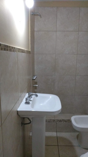 Imagen 12 de 16 de Venta Depto 2 Amb Merlo Centro