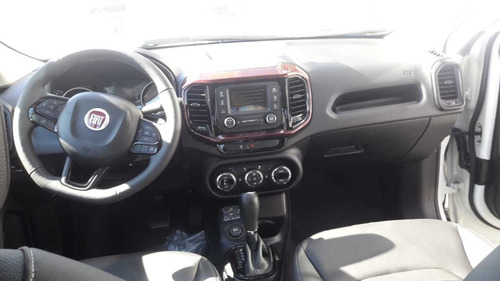 Imagen 3 de 21 de Fiat Toro 1.8 Nafta 170 E-torq Evo Freedom At6