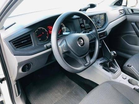 Imagem 9 de 15 de Volkswagen Polo 1.0 Mpi Total Flex Manual