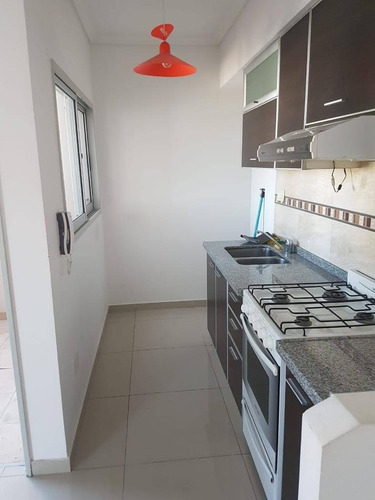Imagen 7 de 9 de Departamento Monoambiente Con Terraza Villa Luro