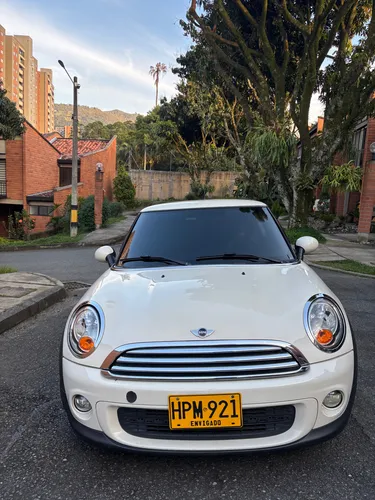 Mini Cooper 1.6 R56 Lci Connected