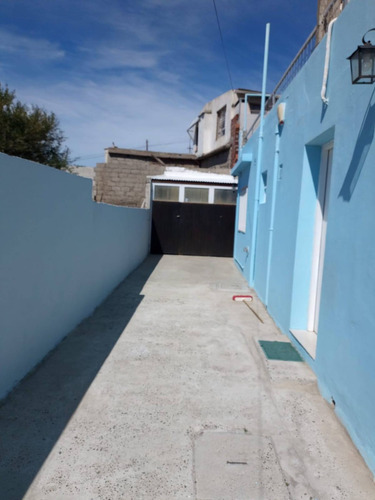 Se Vende Hermosa Casa Familiar En Excelente Ubicación, Ideal Para Familia Numerosa O Inversionistas