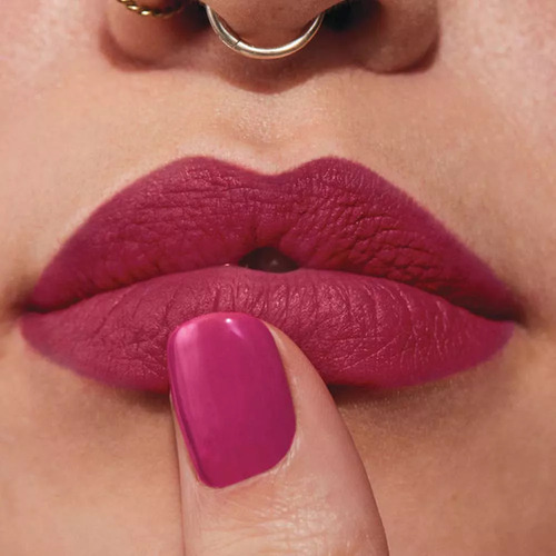 Labial Preciso Model Maroon Power Stay 10hr De Duración Avon