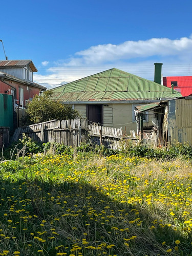 Casa En Venta Vicente Reyes, En La Comuna De Punta Arenas.