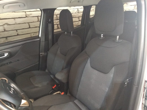 Jeep Renegade 1.8 16v Flex 4p Automático
