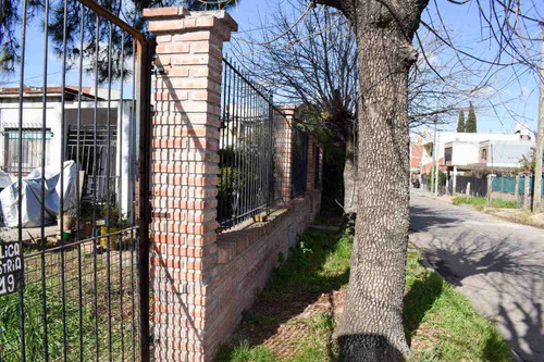 Venta Casa Con Lote En Villa Celina