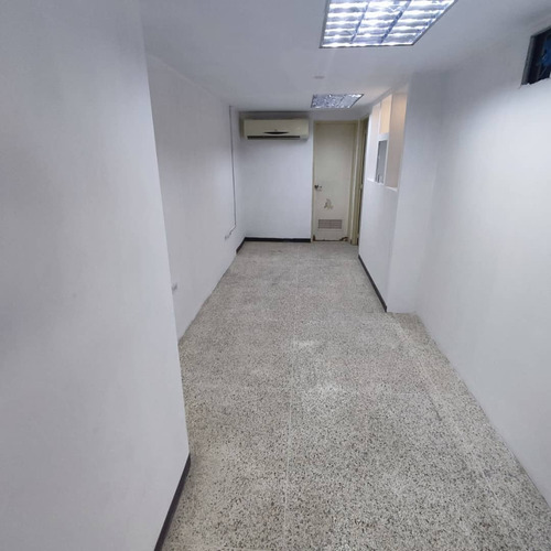 Los Ruices (metro Los Cortijos) Alquilo Local 166m2 3 Pisos (vhmogo)