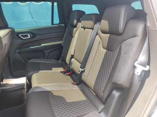 Jeep Commander 2.0 TD380 TURBO OVERLAND