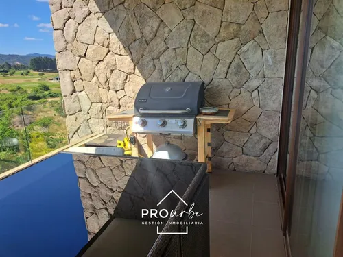 3 Dormitorios, 2 En Suite, Piscina, Cancha De Golf, Amoblado