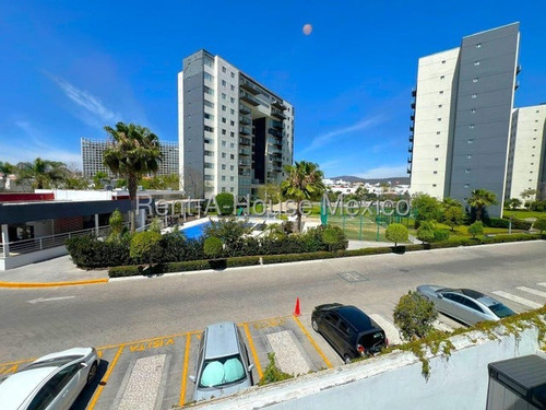 Casa En Renta En Santa Fe Juriquilla, Querétaro Sr