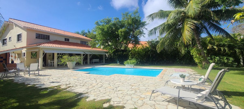 Villa Amueblada En Alquiler En Metro Country Club