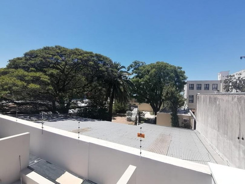 Alquiler Apartamento Un Dormitorio Con Garage La Blanqueada