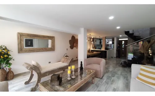 Casa Unifamiliar En Venta El Esmeraldal, Envigado