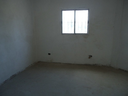 Imagen 13 de 14 de Local Con Vivienda En Venta En Castelar Sur