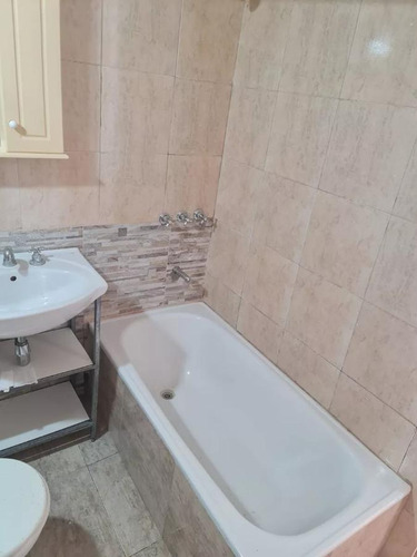 Imagen 8 de 9 de Departamento En Venta - 2 Dormitorios 1 Baño - 42mts2 - Tablada