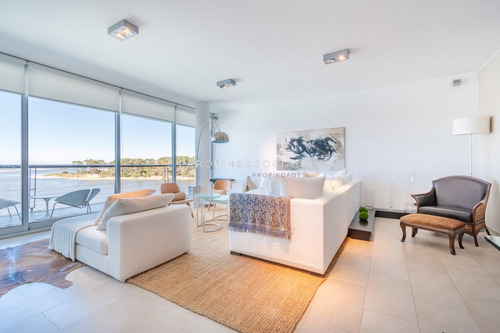Imagen 14 de 29 de Excelente Apartamento Con Una Ubicación Única
