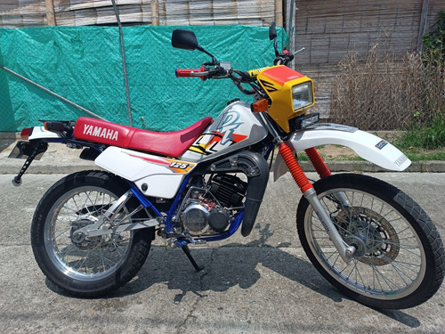 Yamaha  2000