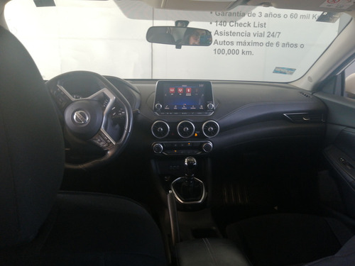 Nissan Sentra 2.0 Advance Mt