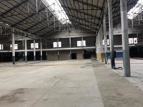 Importante Inmueble En Venta