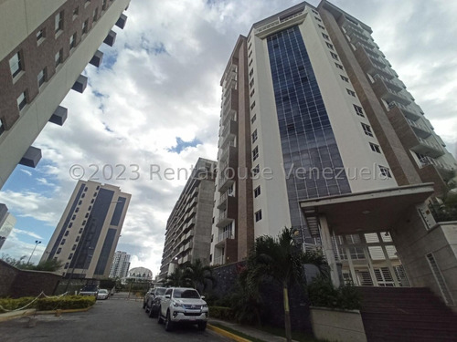 Apartamento En Venta En Altura De Av Venezuela Conocido Como El Traingulo Del Este, Planta Electrica 94 Mts De Modernismo  Piso Medio Ey