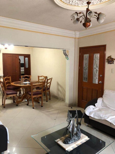 Casa En Venta En Calle De Nicolas Leon, Colonia Jardin Balbuena, Venustiano Carranza
