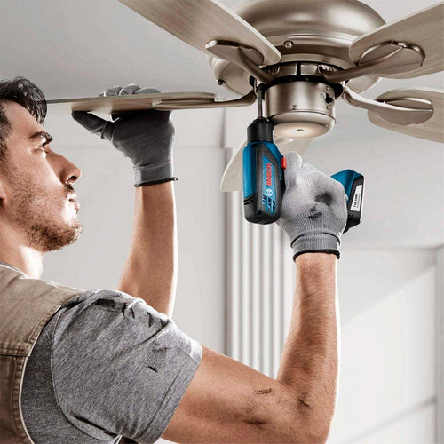 Taladro atornillador inalámbrico de 6mm Bosch GSR 1000 SMART 12V + accesorio con maletín de transporte 110V/220V