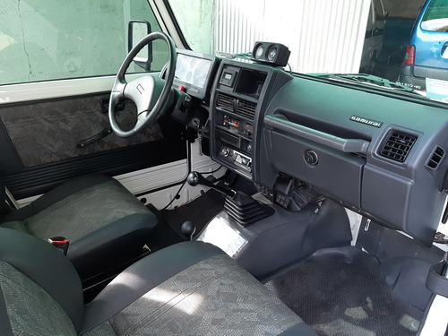 Imagen 17 de 21 de Suzuki Samurai 1.3 Inyeccion Lona