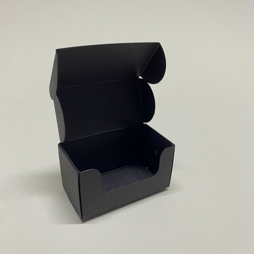 Imagen 1 de 10 de Caja 1 Pieza Mini Luxury 6x3x3cm (x50u) Souvenirs Bijou 213n